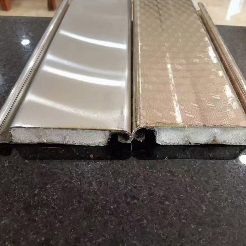 Kraftiga garage rulljalusidörrar