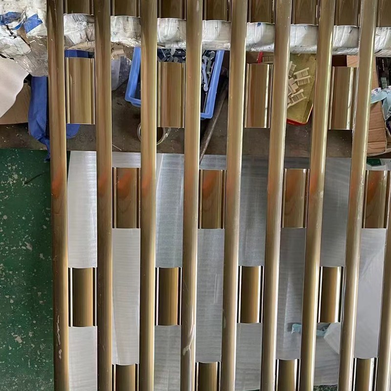 Mall rulljalusidörrar